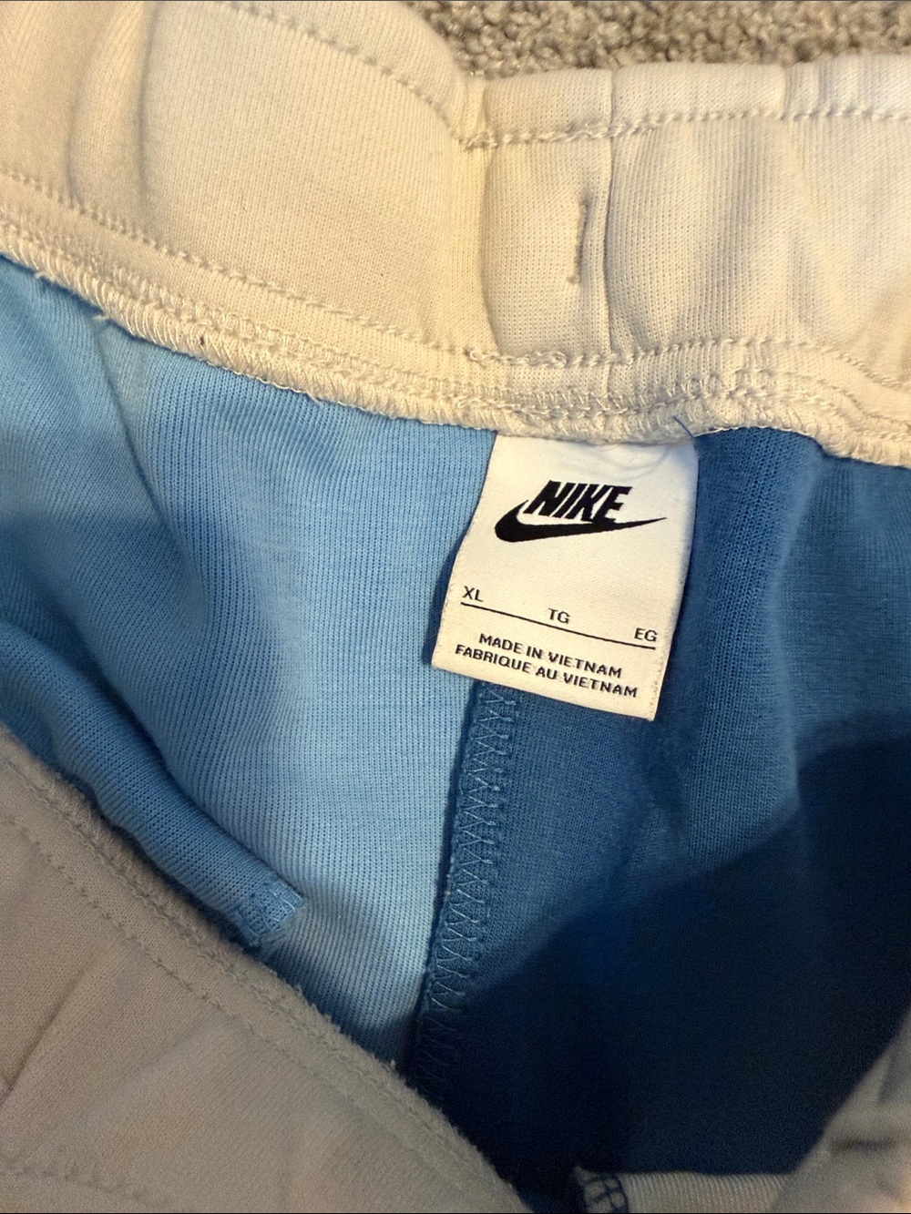 Nike Blue and Cream Colorblock Joggers Bowerman Drive Beaverton Oregon Men’s XL - Picture 5 of 7